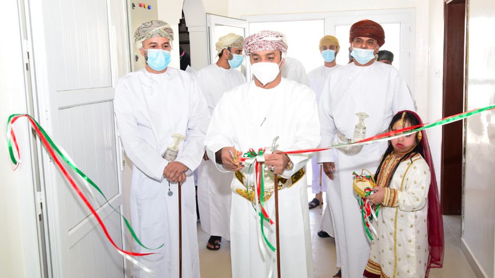 Raysut Cement Company inaugurates a hydrotherapy building and rehabilitates the gymnasium at Al Wafa Social Center in Salalah